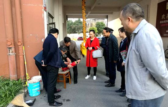 QQ图片20171102185352.png